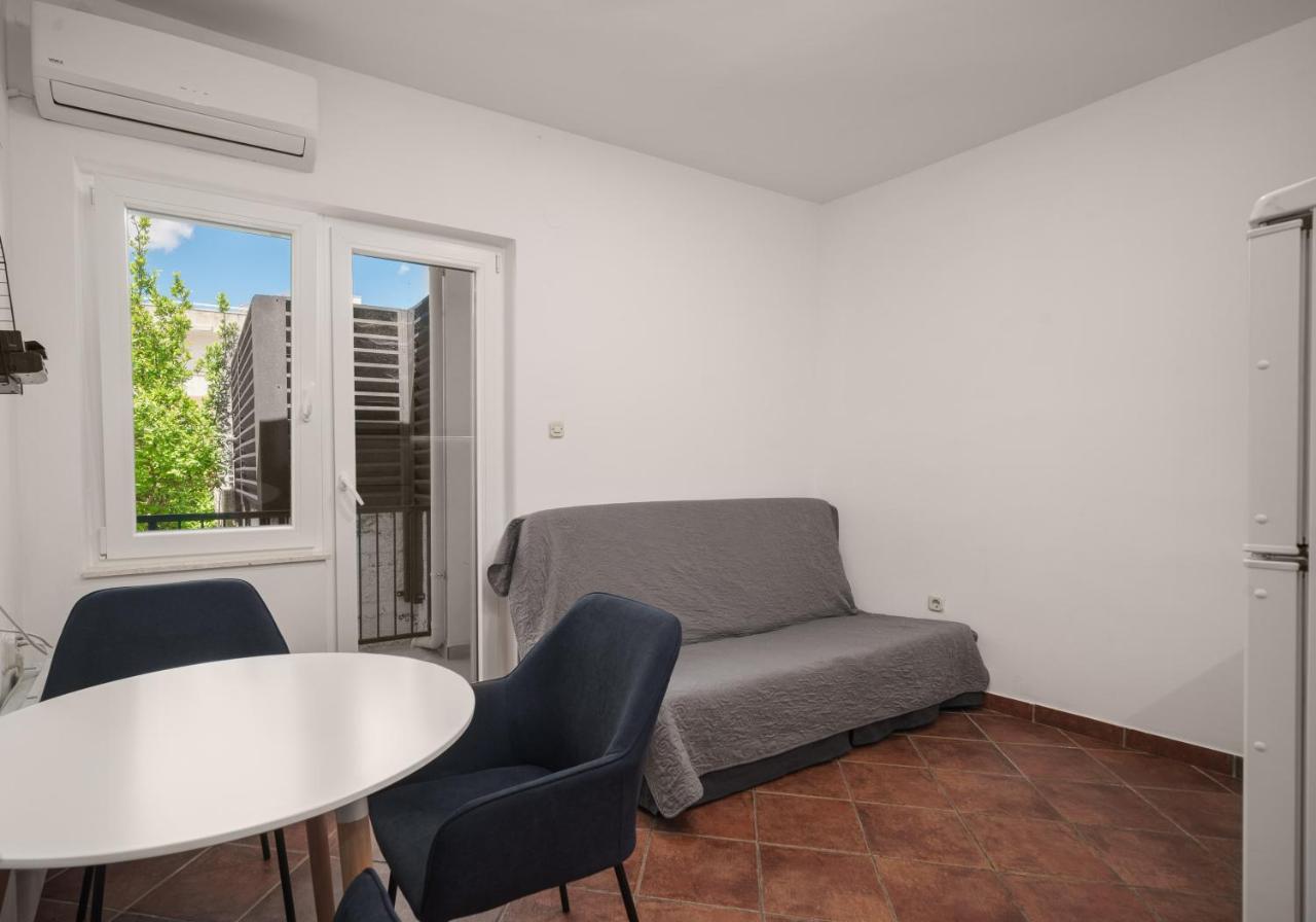 Heritage Residence In Center With Pool- Apartments Vodice Eksteriør billede